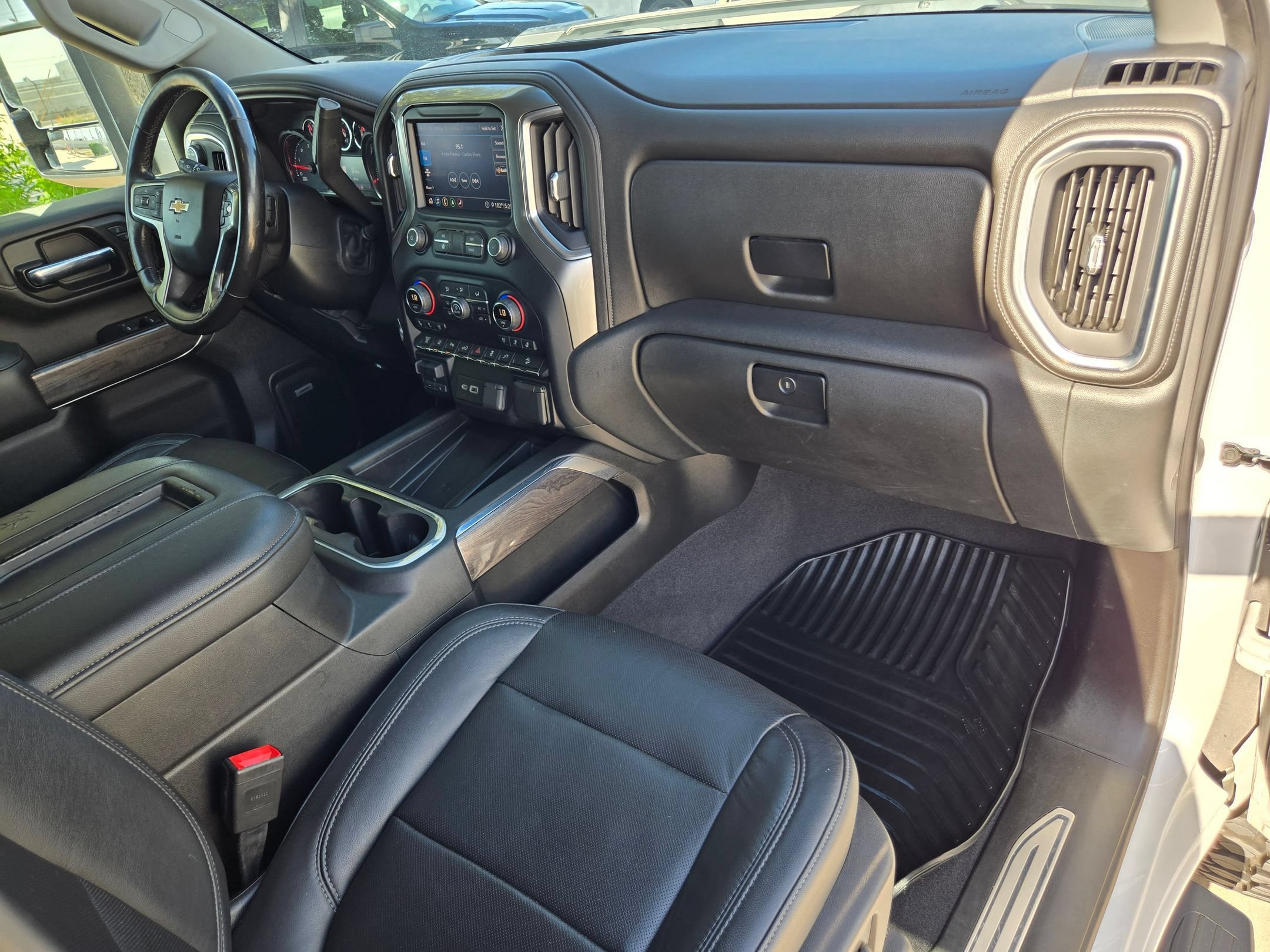 Certified 2020 Chevrolet Silverado 2500 LTZ w/ LTZ Texas Edition AWD/4WD image 24
