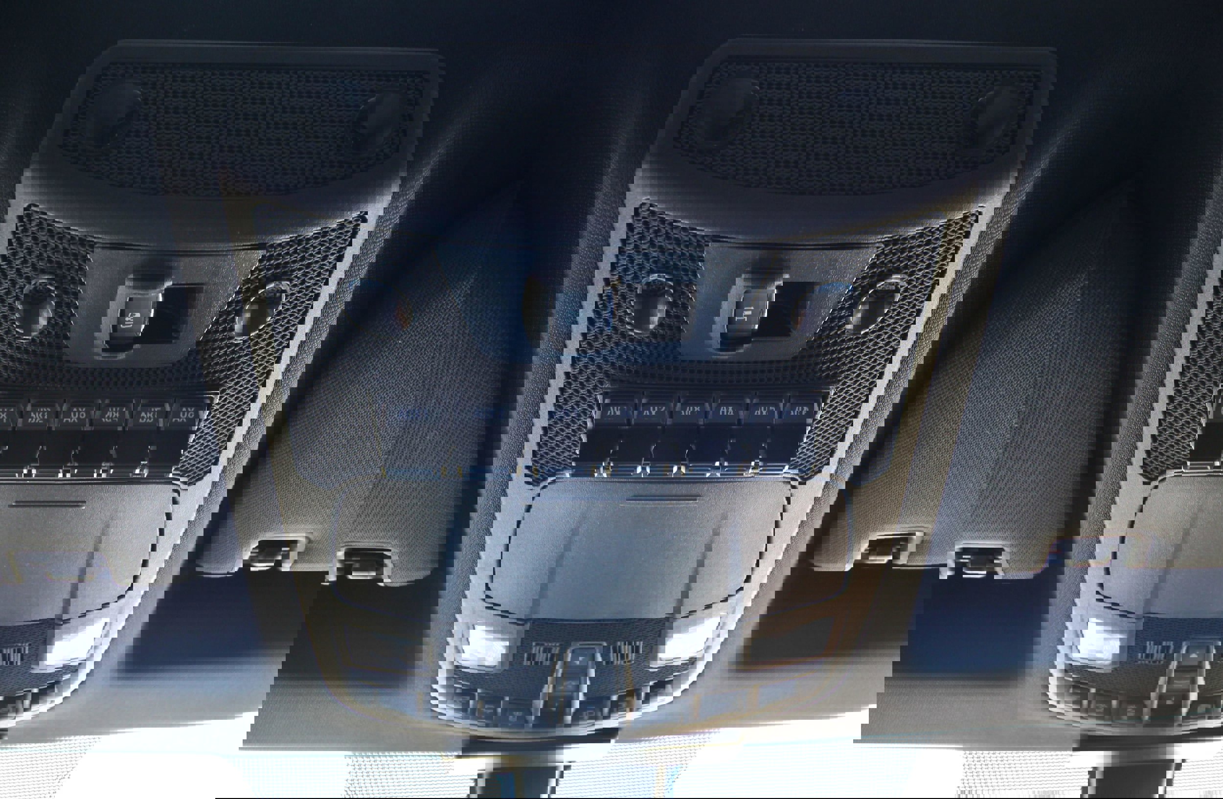 Used 2019 Ford F250 Platinum w/ Platinum Ultimate Package image 38