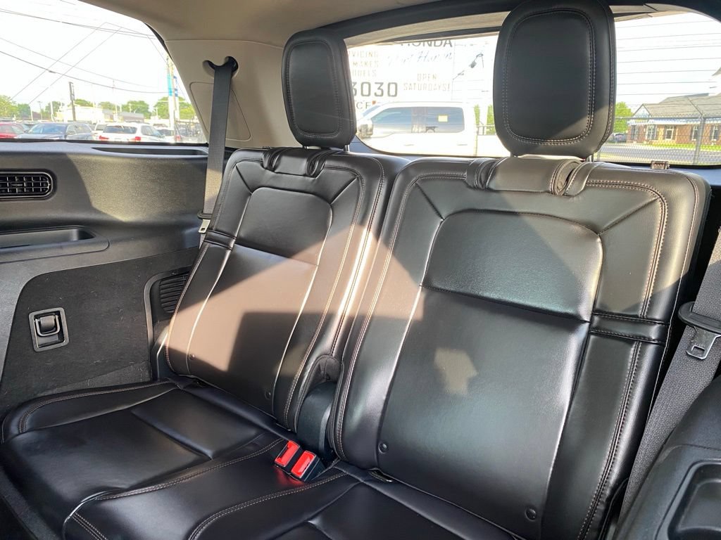 Used 2020 Lincoln Aviator Reserve w/ Equipment Group 201A AWD/4WD image 17