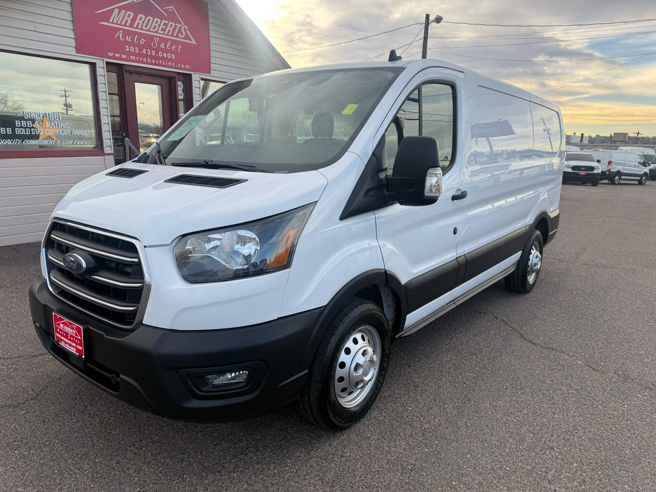 Used 2020 Ford Transit 250 Low Roof AWD image 4