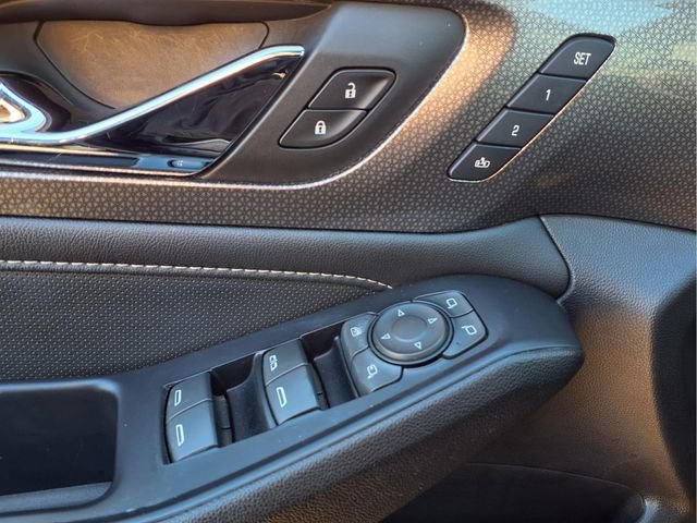 Certified 2022 Chevrolet Traverse Premier w/ Redline Edition image 18