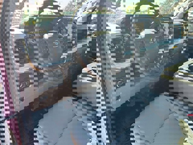 New 2025 Ford F550 4x4 Regular Cab Super Duty image 16