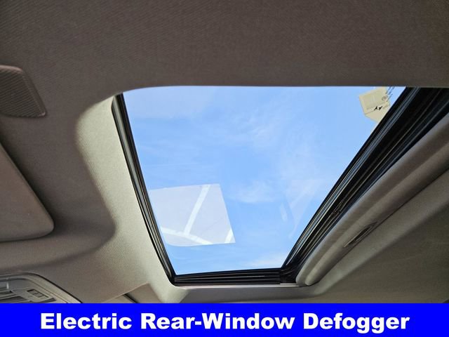 Used 2024 Chevrolet Silverado 2500 LTZ w/ LTZ Convenience Package image 32