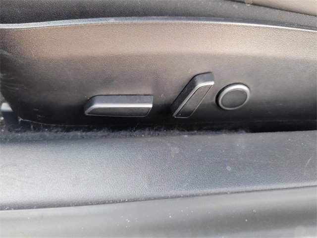 Used 2021 Tesla Model 3 Performance image 18