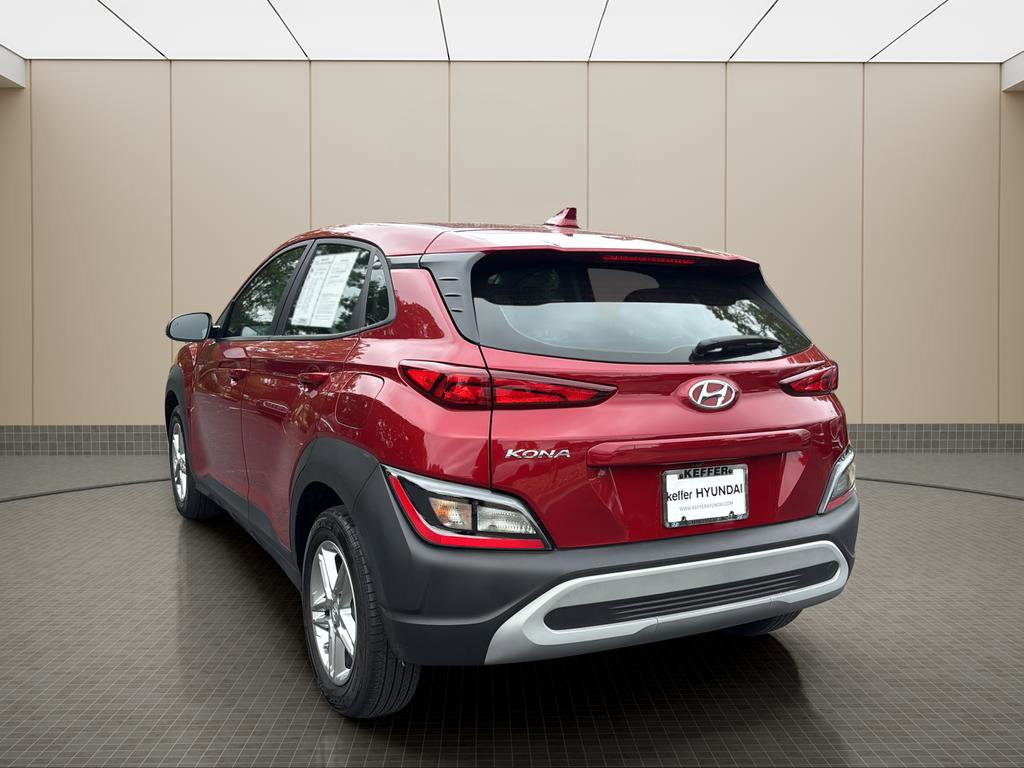 Certified 2023 Hyundai Kona SE FWD image 3