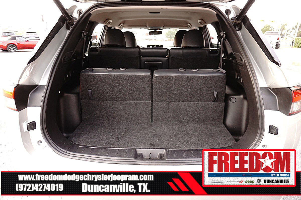 Used 2024 Mitsubishi Outlander SE image 45