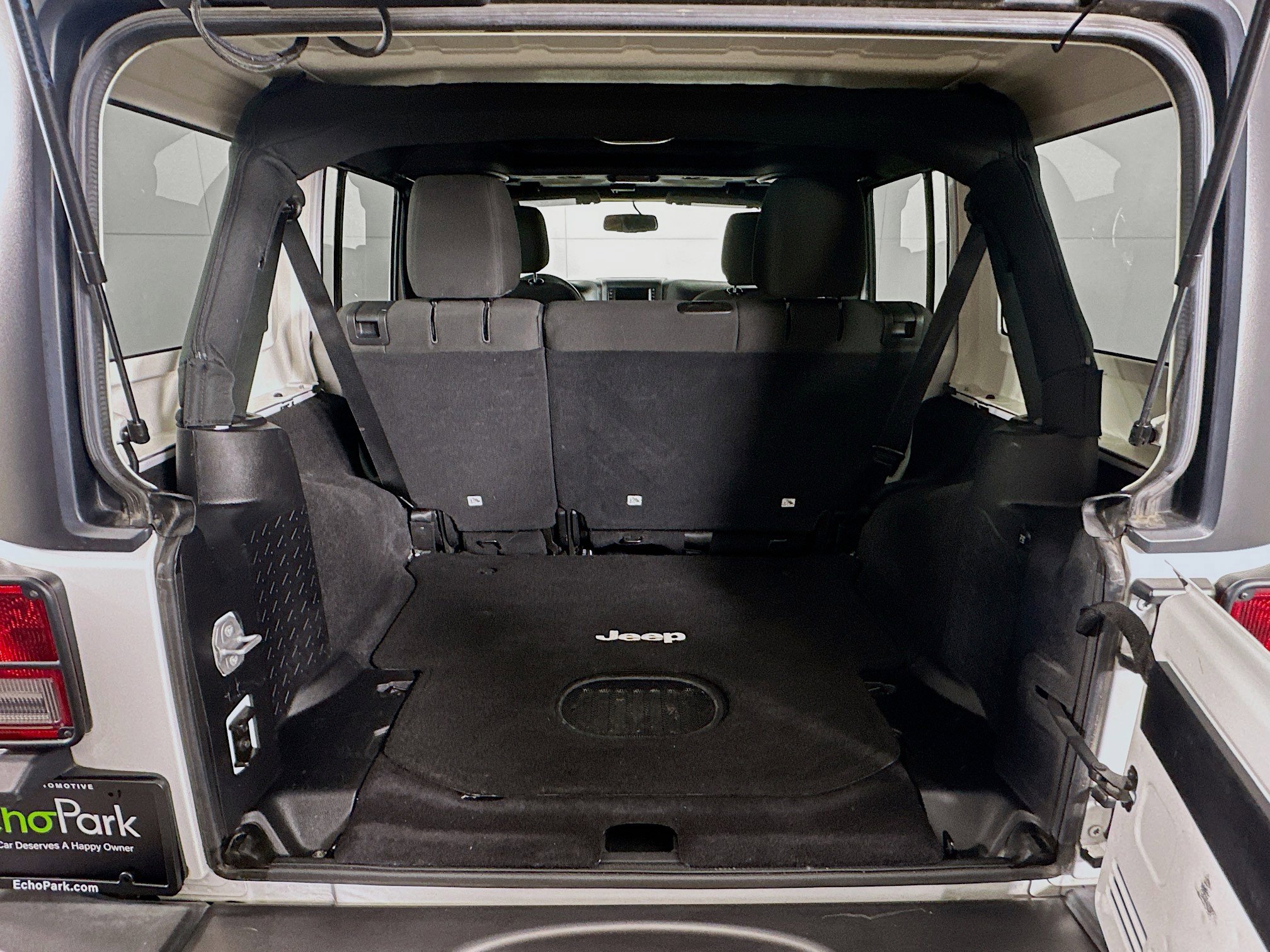 Used 2016 Jeep Wrangler Unlimited Sport image 25