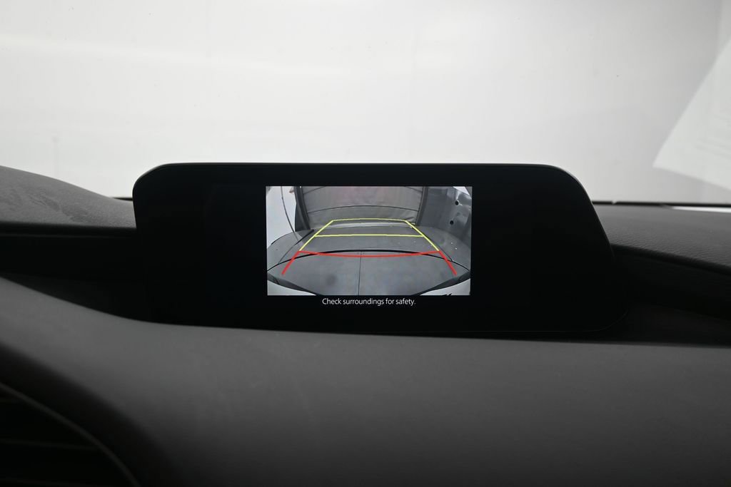 Used 2023 MAZDA MAZDA3 s FWD image 11