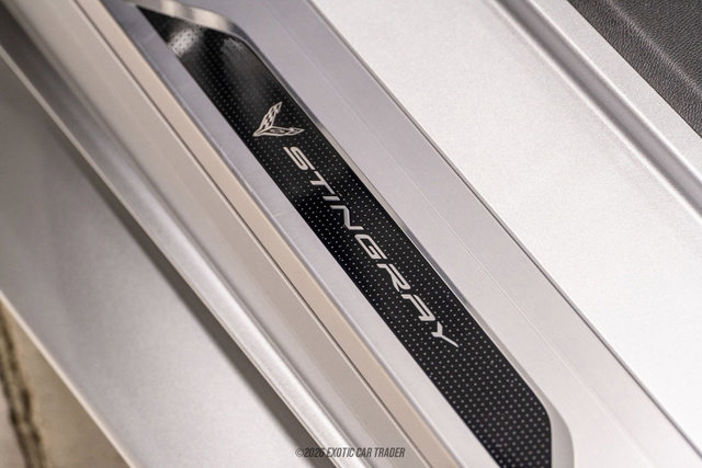 Used 2020 Chevrolet Corvette Stingray Premium Cpe w/ 3LT Preferred Equipment Group image 44