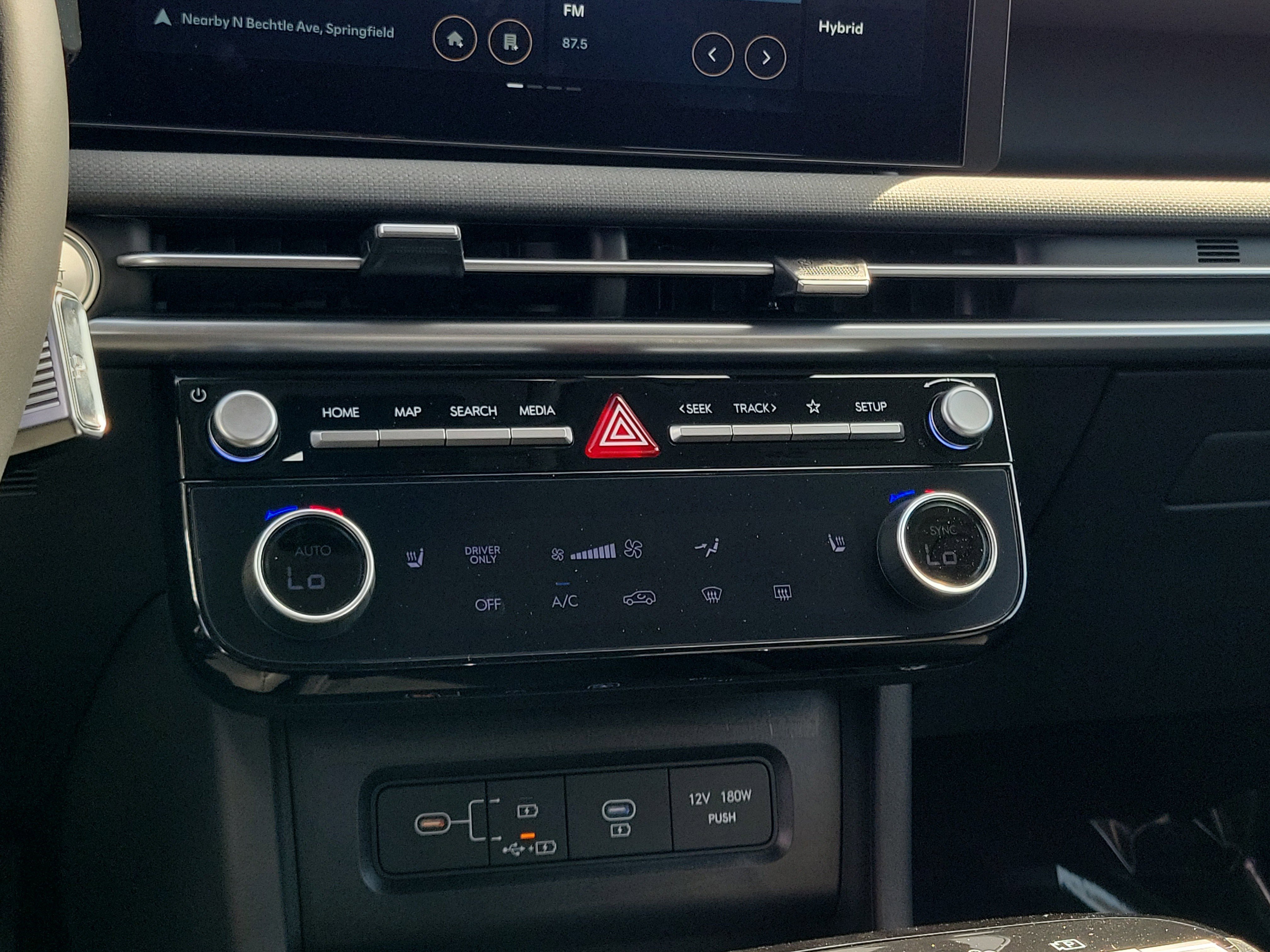 New 2025 Hyundai Tucson SEL image 11