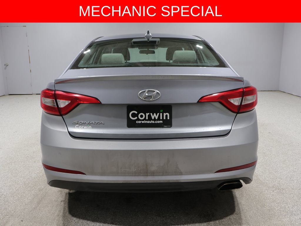 Used 2015 Hyundai Sonata SE FWD image 3