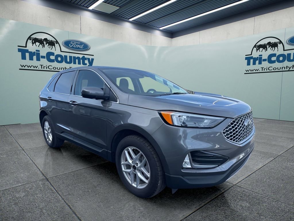 Used 2024 Ford Edge SEL w/ Convenience Package image 1