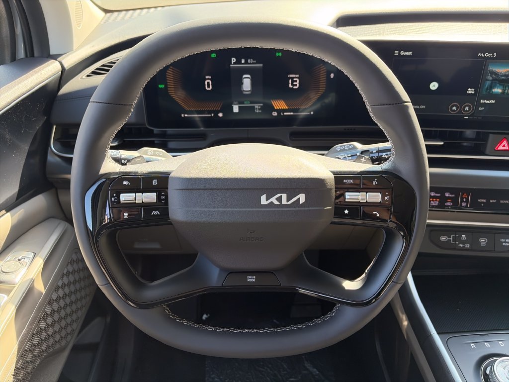 New 2027 Kia Carnival LXS FWD image 11