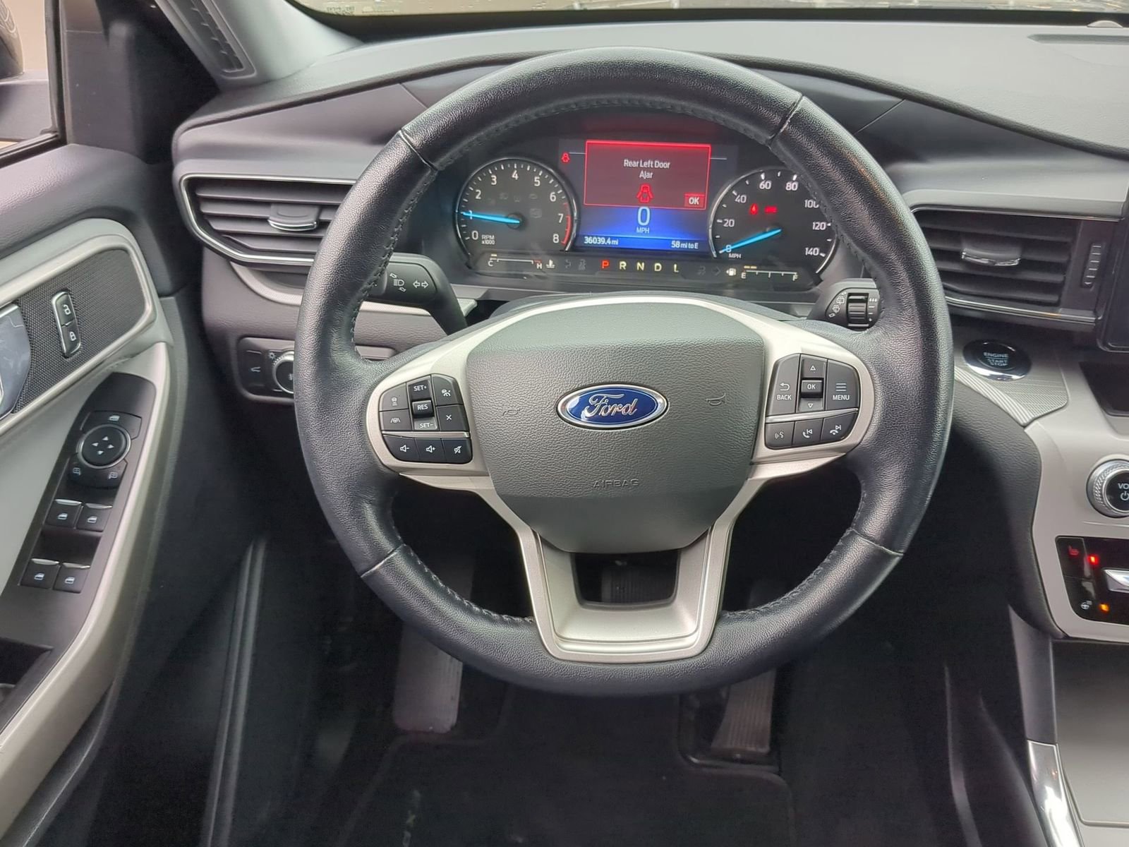 Certified 2022 Ford Explorer XLT w/ XLT Sport Appearance Package image 28