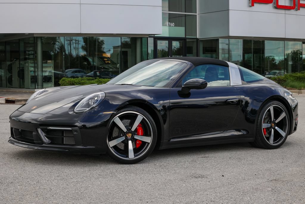 Used 2021 Porsche 911 Targa 4S AWD/4WD image 32