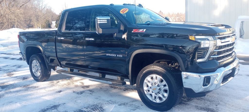 Used 2024 Chevrolet Silverado 2500 LTZ w/ LTZ Premium Package image 1