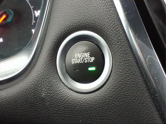 Used 2023 Chevrolet Traverse LT image 23