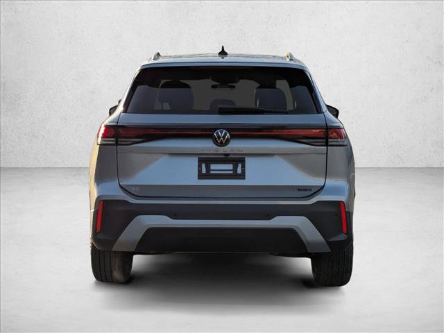 New 2026 Volkswagen Tiguan SE image 7