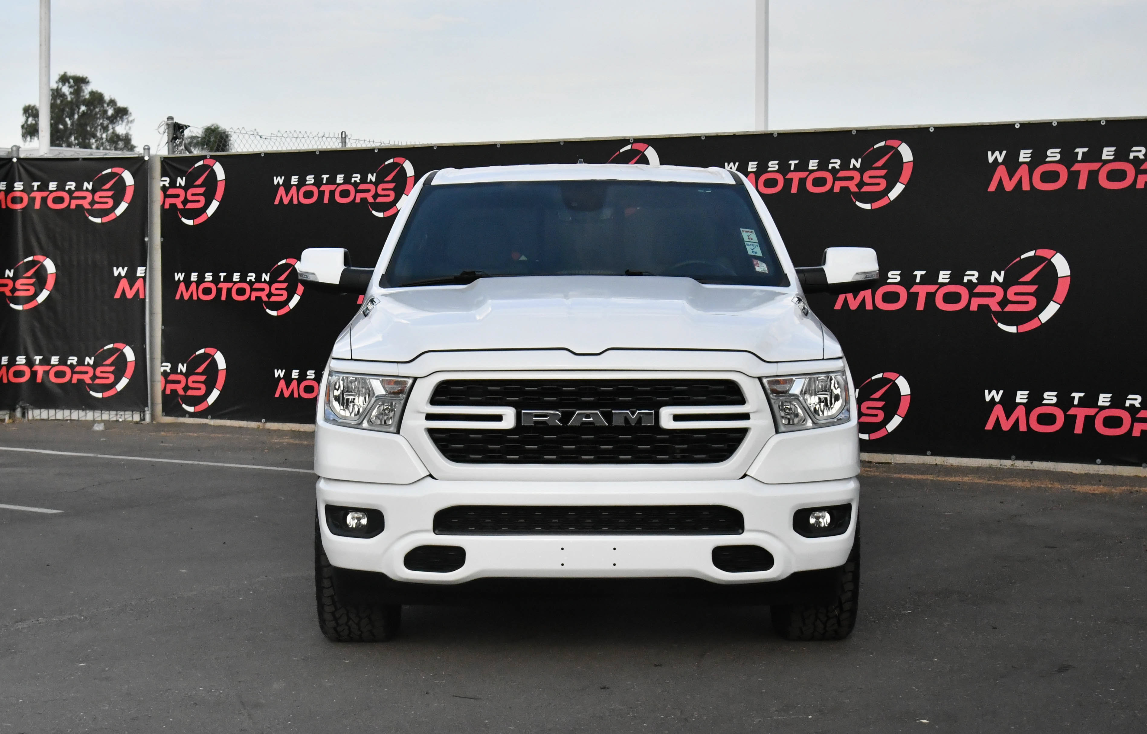 Used 2022 RAM 1500 Big Horn AWD/4WD image 2