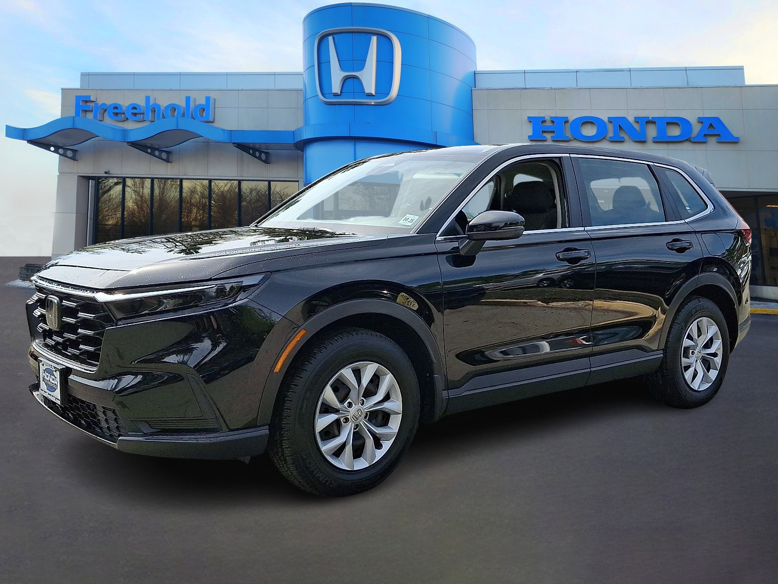 Used 2024 Honda CR-V LX image 3