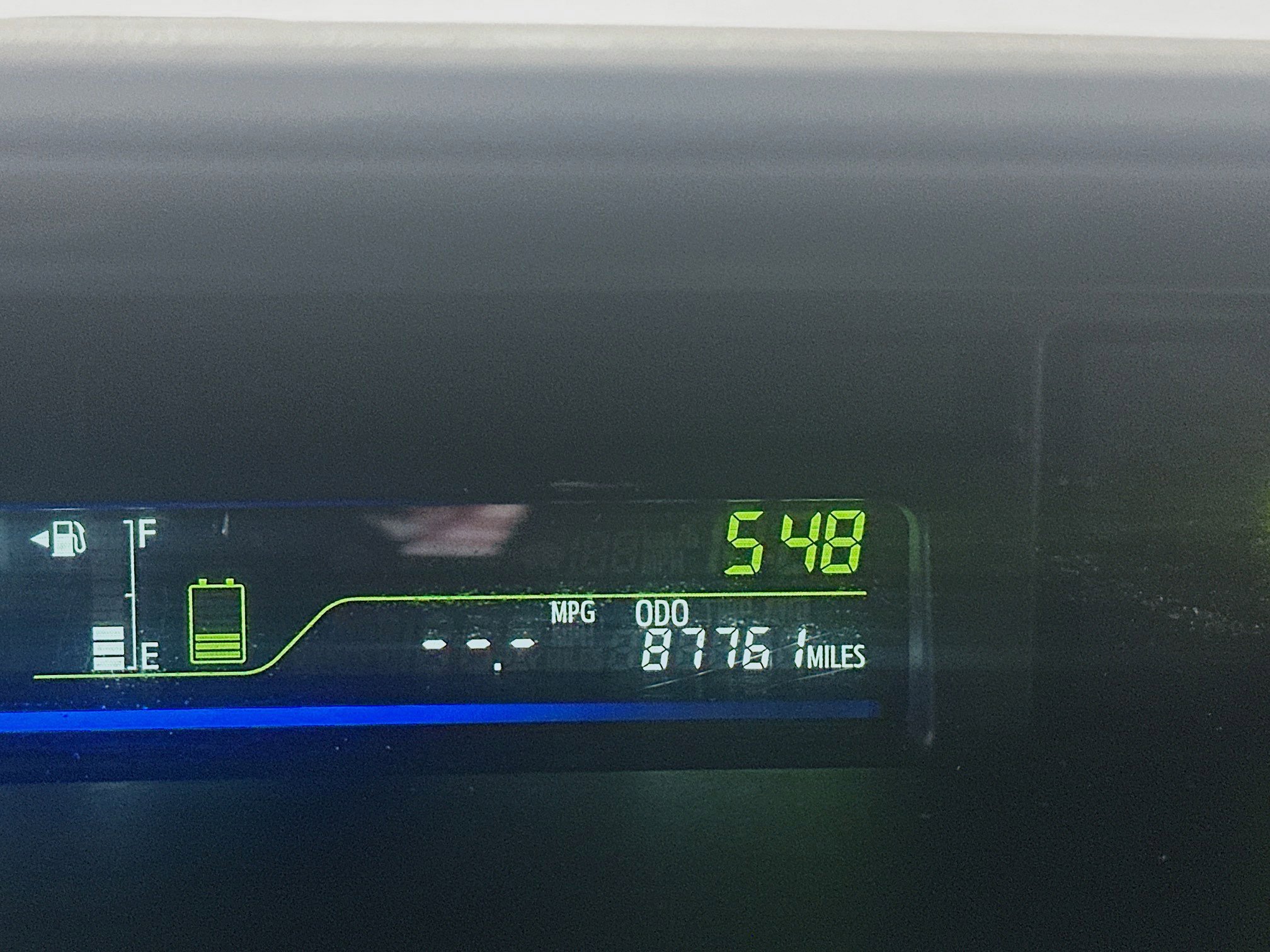 Used 2017 Toyota Prius V Two image 18