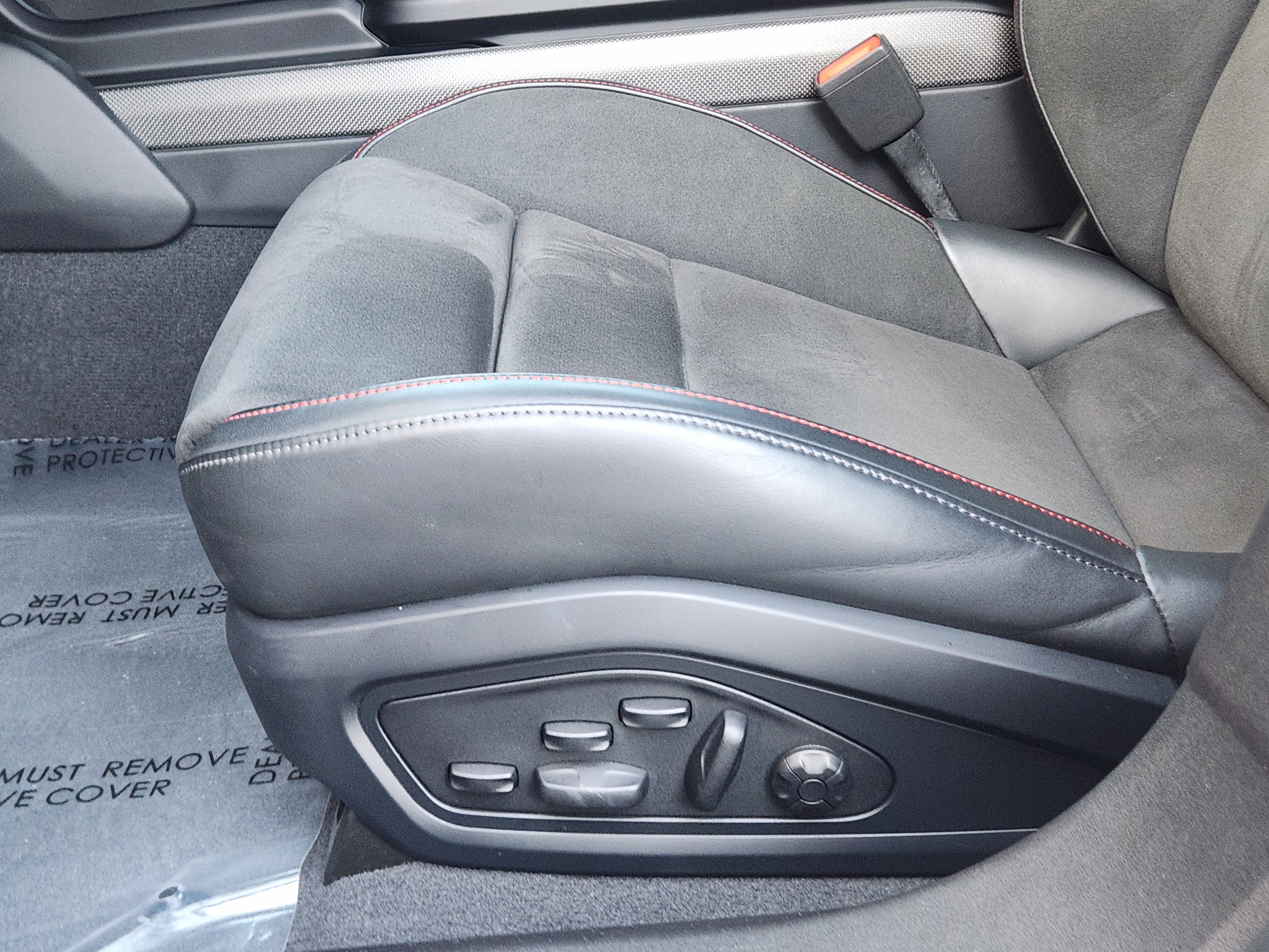 Used 2023 Porsche Taycan GTS image 25