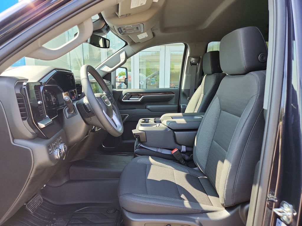 New 2026 GMC Sierra 2500 SLE w/ SLE Value Package; AWD/4WD image 11