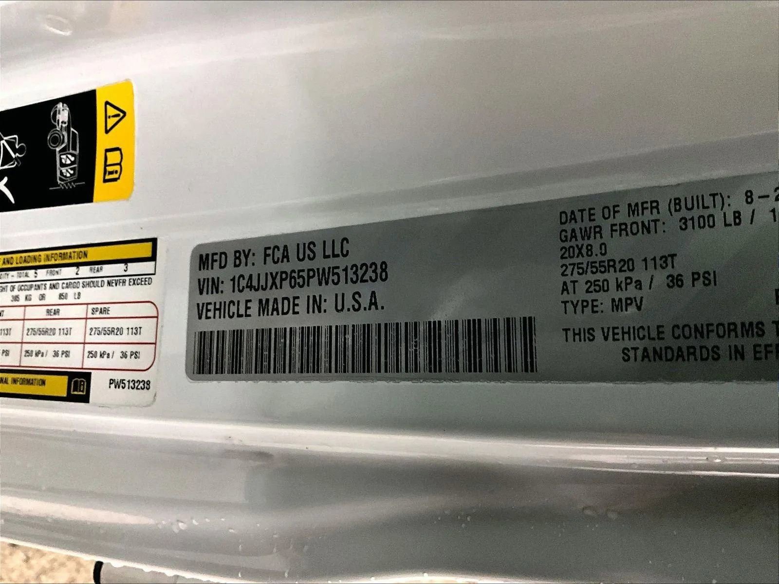 Used 2023 Jeep Wrangler Sahara w/ Cold Weather Group image 32