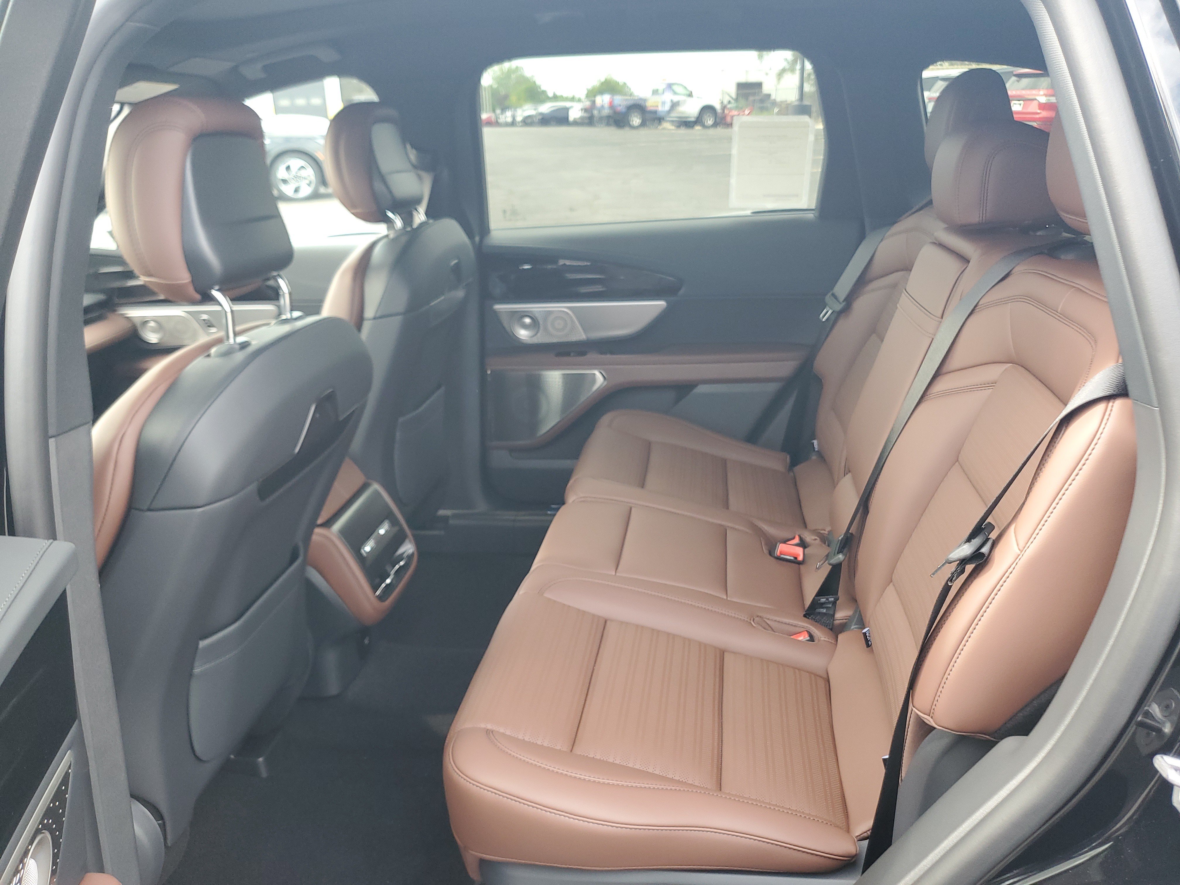 New 2026 Lincoln Nautilus Reserve AWD/4WD image 28