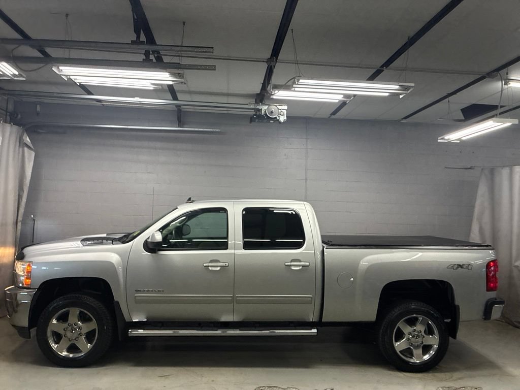 Used 2014 Chevrolet Silverado 2500 LTZ w/ LTZ Plus Package AWD/4WD image 24