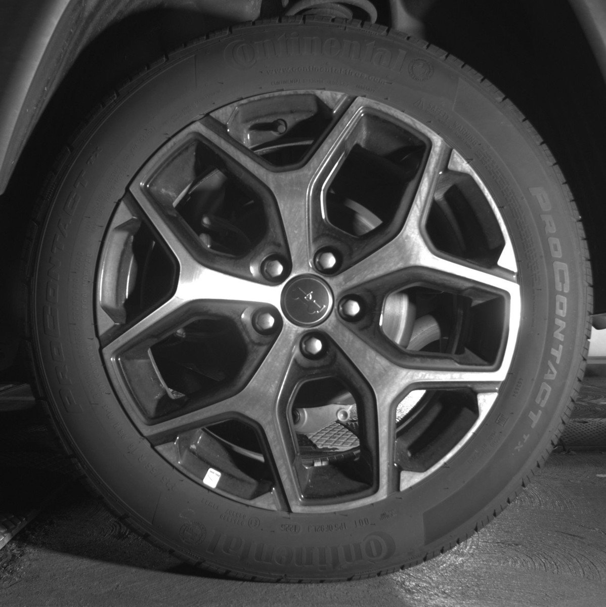 Used 2025 Jeep Compass Limited image 14