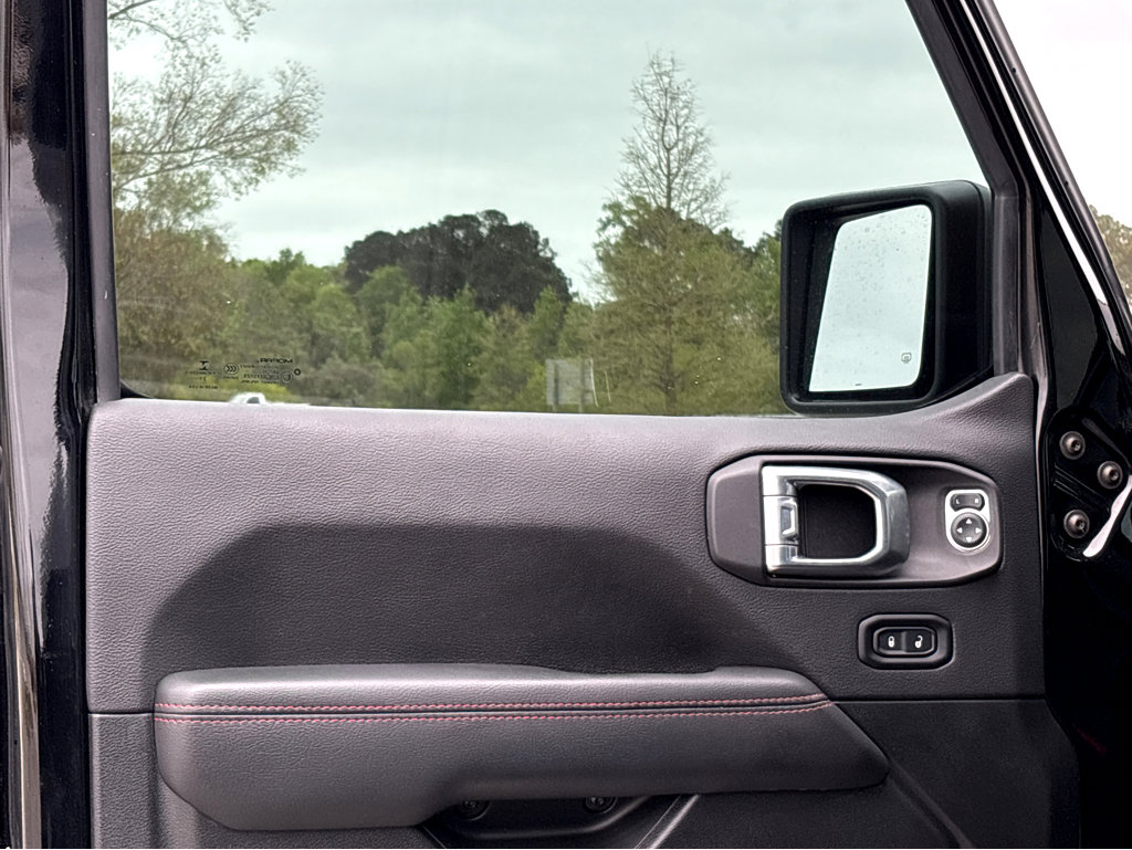 Used 2021 Jeep Gladiator Rubicon image 10