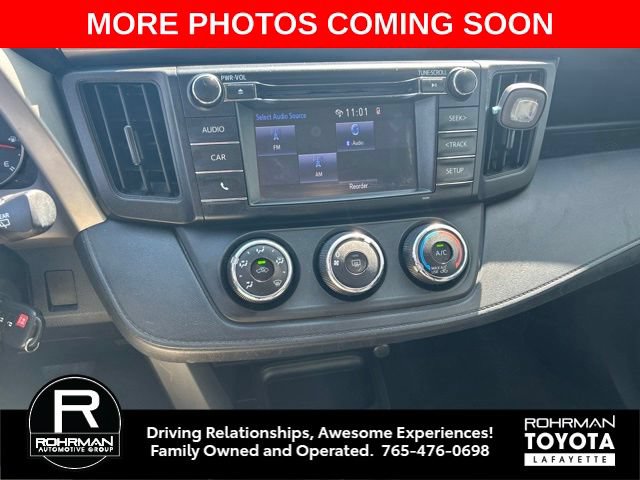 Used 2016 Toyota RAV4 LE FWD image 10