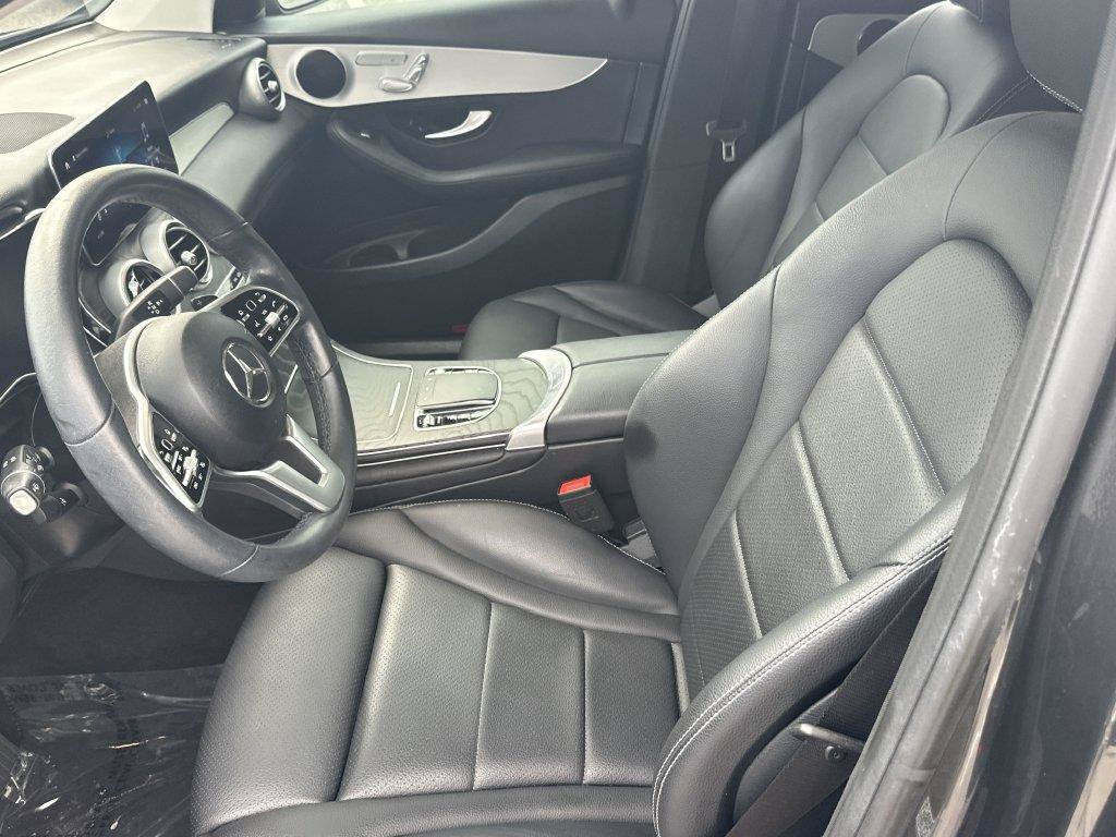 Used 2022 Mercedes-Benz GLC 300 image 16