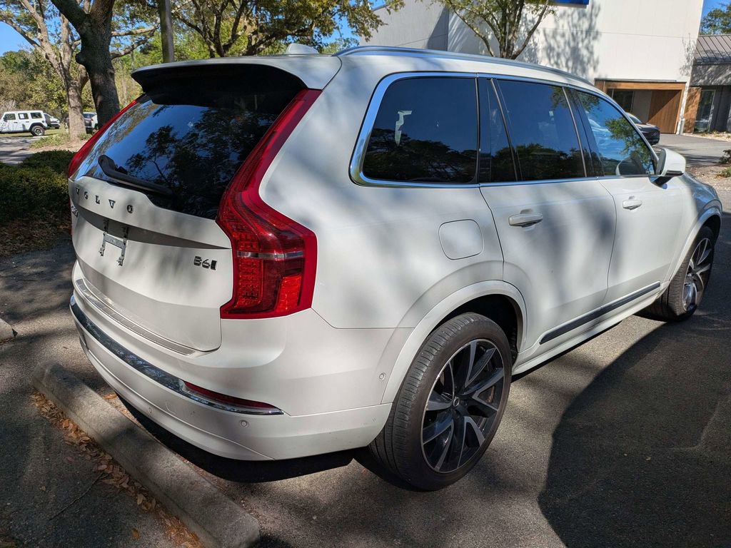 Certified 2023 Volvo XC90 B6 Plus w/ Protection Package image 2