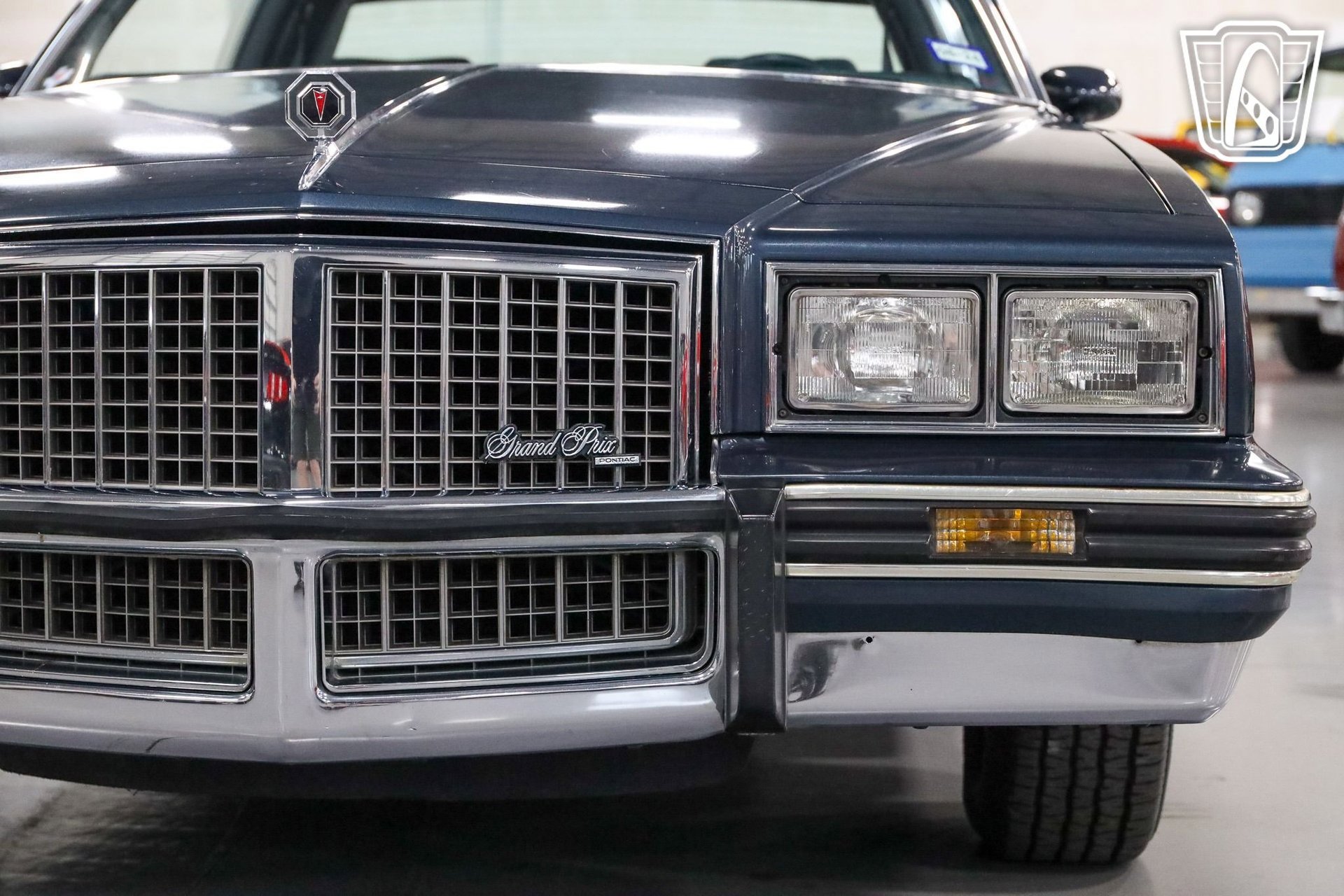 Used 1987 Pontiac Grand Prix LE image 11