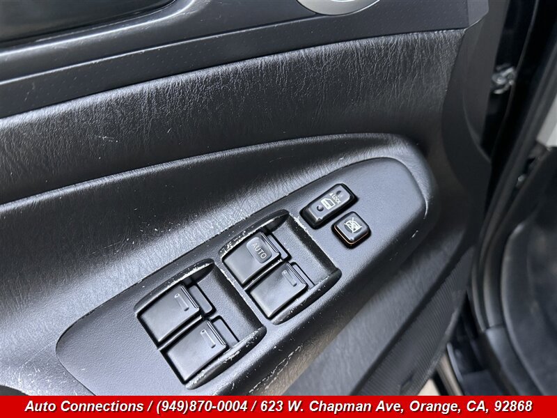 Used 2011 Toyota Tacoma PreRunner w/ SR5 Pkg #2 w/JBL Audio RWD image 19