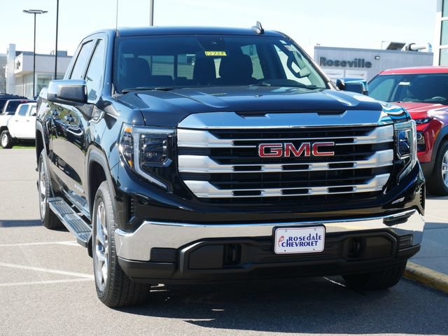 Used 2024 GMC Sierra 1500 SLE w/ Preferred Package AWD/4WD image 24