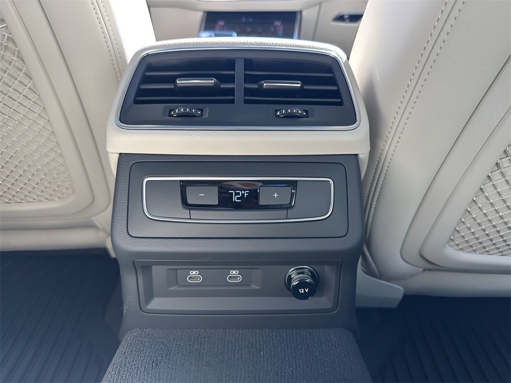 New 2025 Audi A6 2.0T Premium image 38