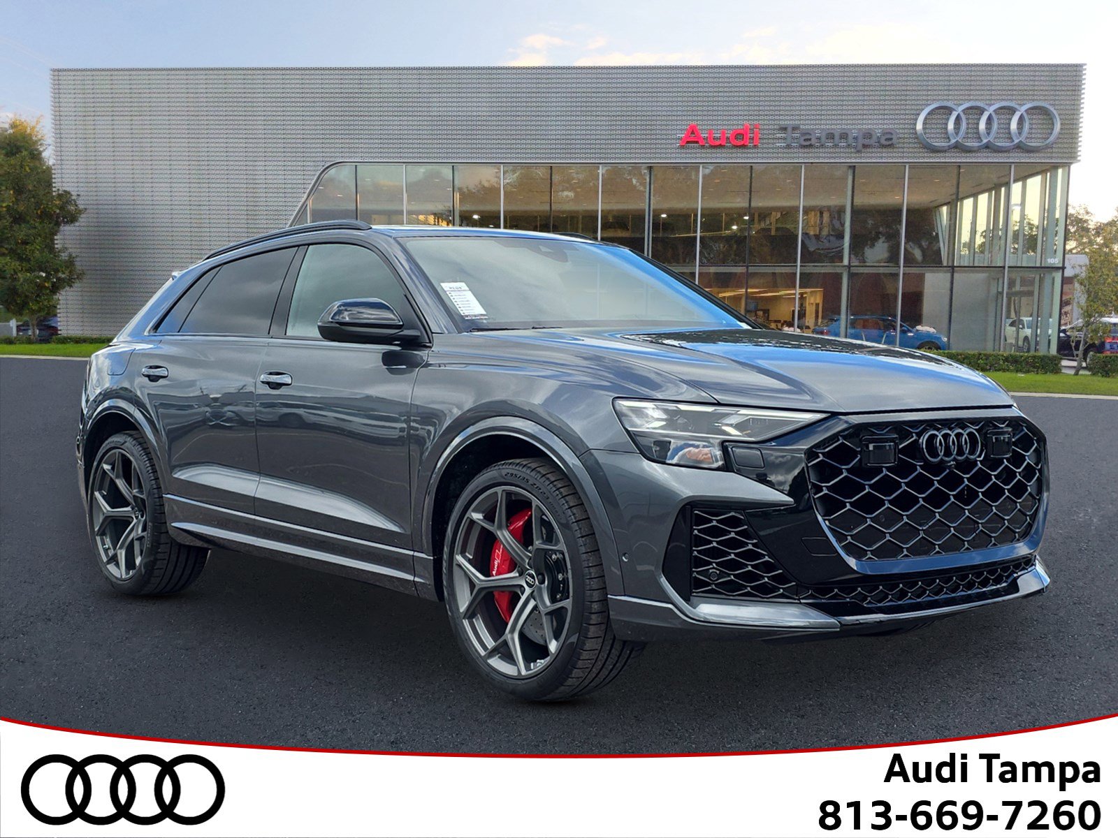 New 2025 Audi RS Q8 performance