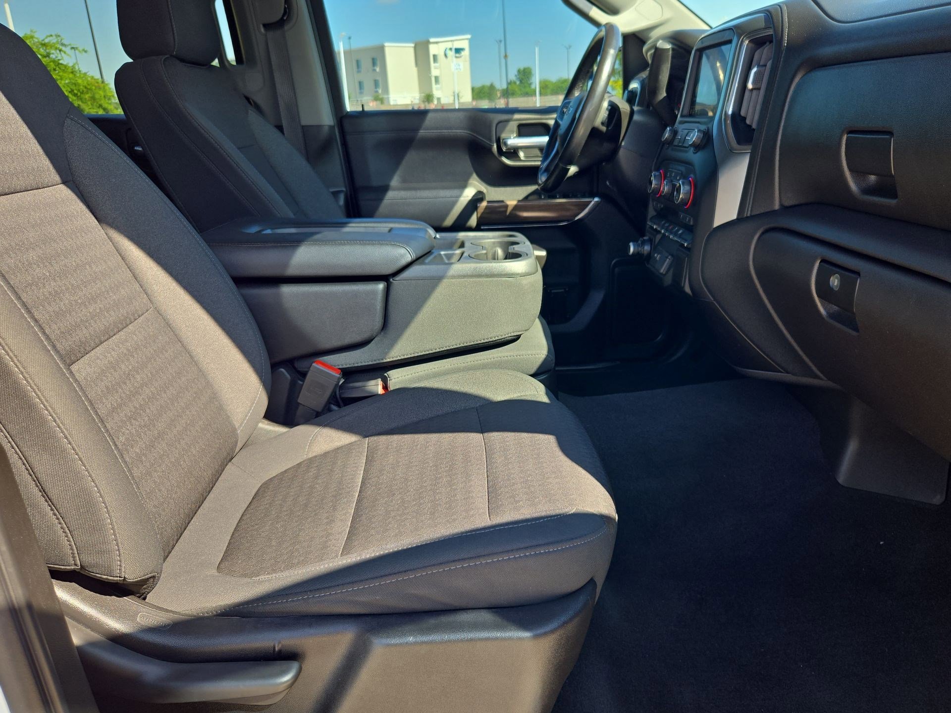 Used 2020 Chevrolet Silverado 1500 RST w/ All-Star Edition AWD/4WD image 30
