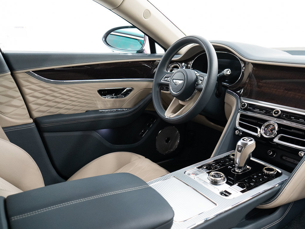 Certified 2026 Bentley Flying Spur Azure AWD/4WD image 25