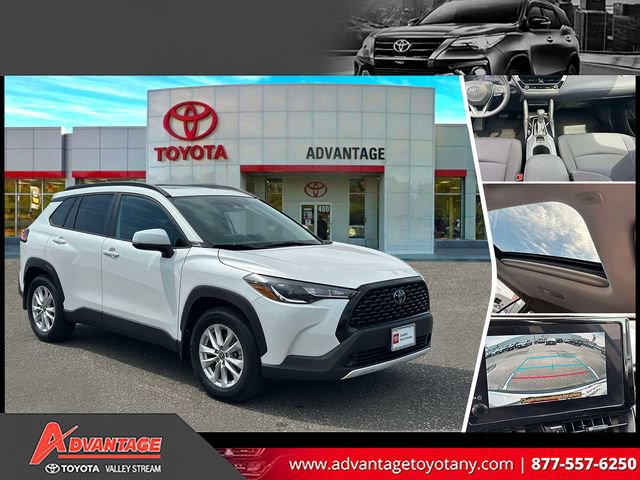Used 2023 Toyota Corolla Cross LE w/ Moonroof Package