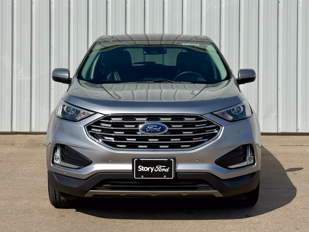 Used 2024 Ford Edge Titanium AWD/4WD image 9
