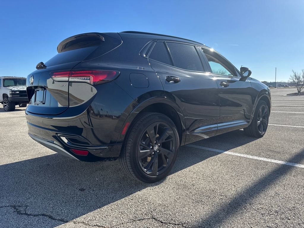 Used 2023 Buick Envision Essence w/ Sport Touring Package image 7