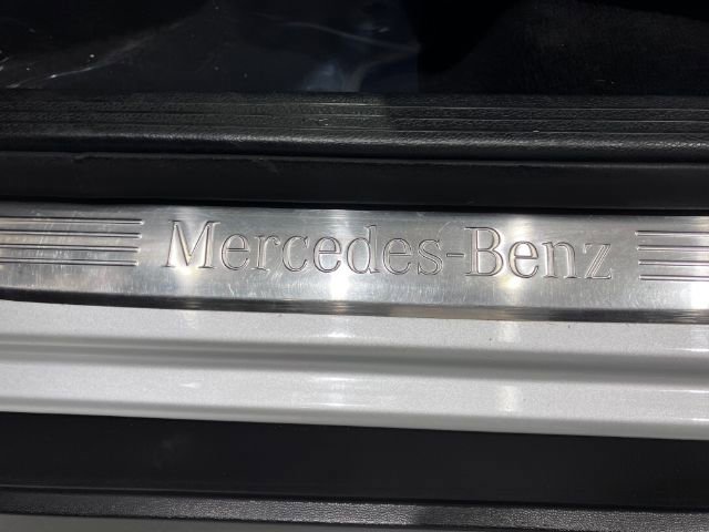 Used 2017 Mercedes-Benz GLC 300 4MATIC image 15