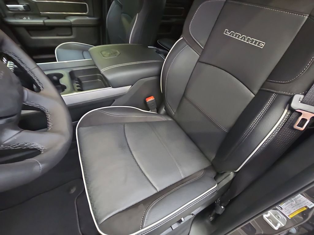 New 2026 RAM 2500 Laramie w/ Sport Appearance Package image 15