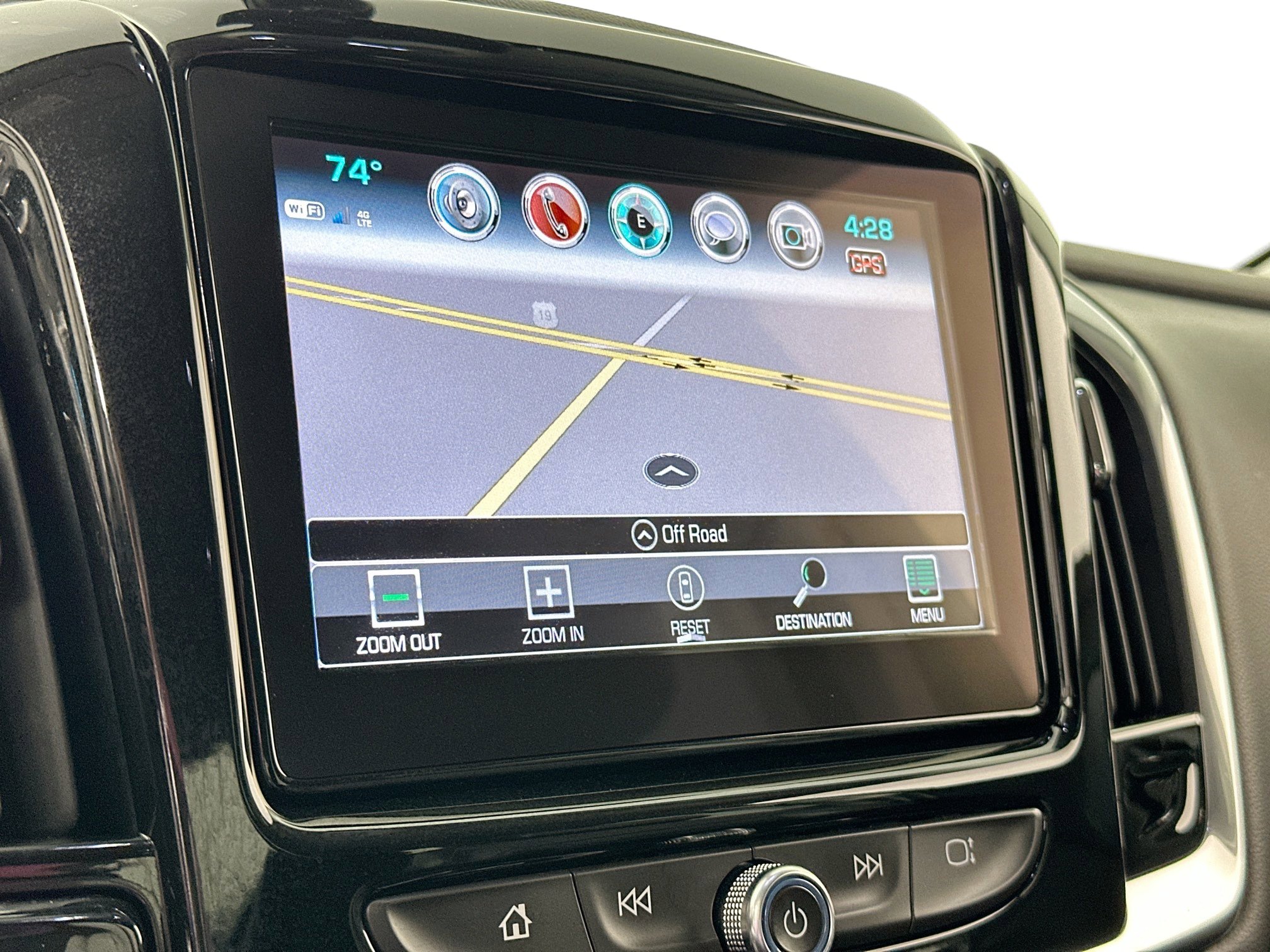 Used 2019 Chevrolet Traverse Premier w/ Driver Confidence II Package image 13