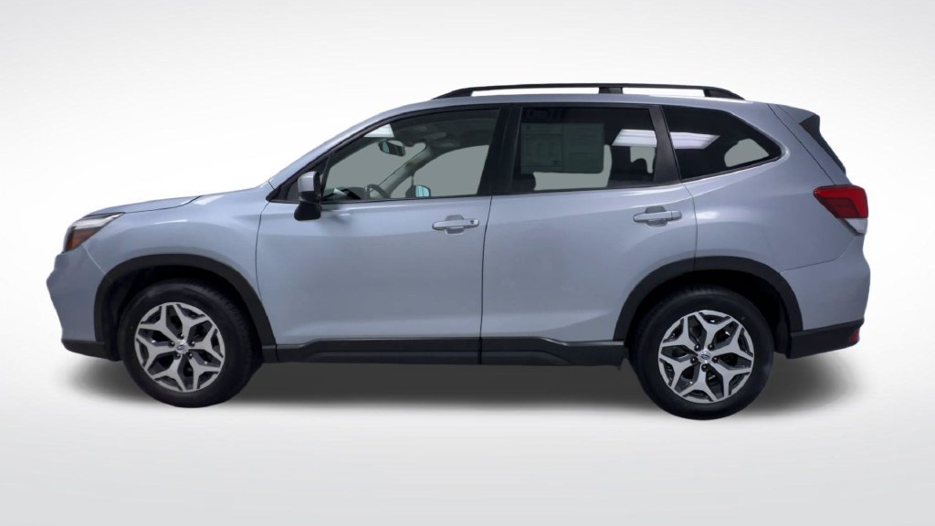 Used 2019 Subaru Forester Premium w/ All-Weather Package AWD/4WD image 5