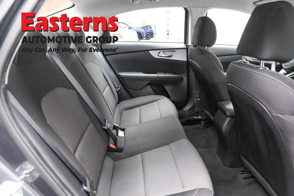 Used 2023 Kia Forte LXS image 23